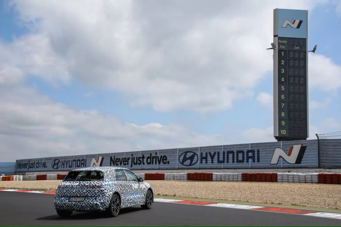 hyundai-ioniq-5-n-racetrack-capability-testing-nuerburgring-12